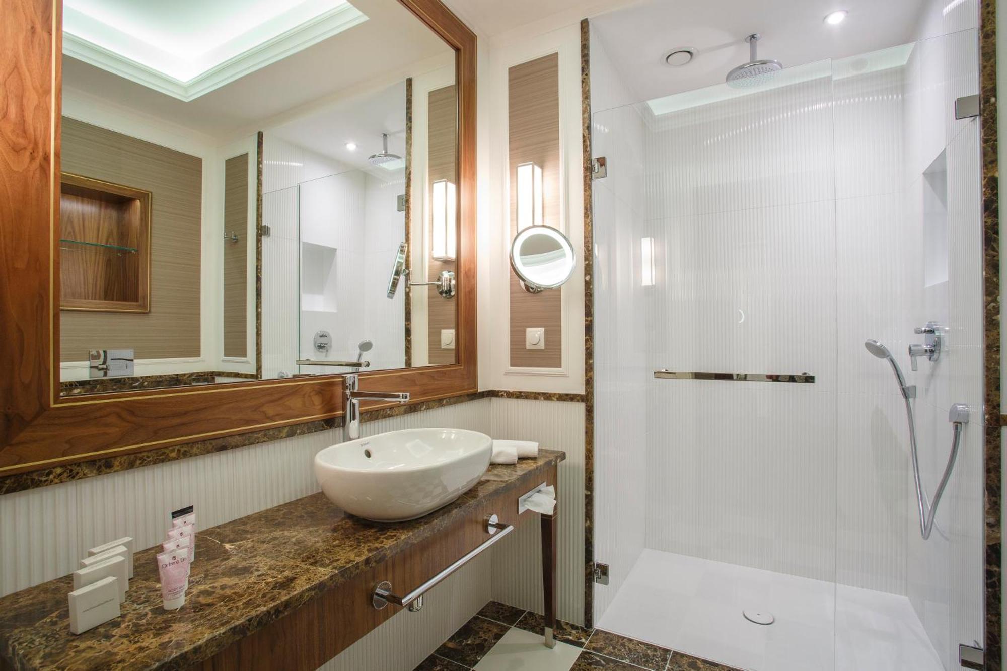 Hotel Spa Dr Irena Eris Polanica Zdroj エクステリア 写真